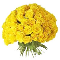 Send Yellow Roses Bouquet 100 Flowers Bhai Dooj Gift to India