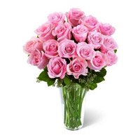 Send Online Pink Roses in Vase 24 Flowers