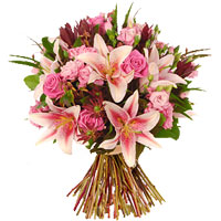 Valentines Day Flowers to India