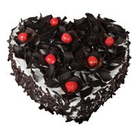 Black Forest Valentine's day Cake in Heart Shape 2 Kg to India