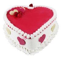Strawberry Valentine's day Cake in Heart Shape 3 Kg