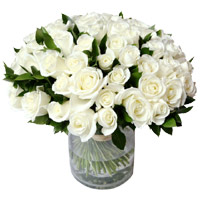 Condolence Flowers to India : 50 White Roses Vase