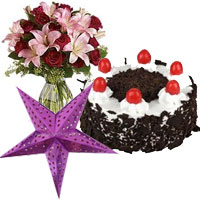 Christmas Star, 1 kg Black Forest Cake, Pink Lily Red Rose Vase 15 Flowers Gift