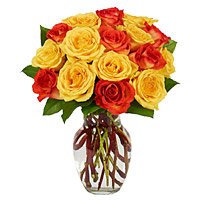 Online Yellow Red Roses Vase 15 Flowers Delivery in India