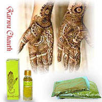 Send Karwa Chauth sargi Gifts to India